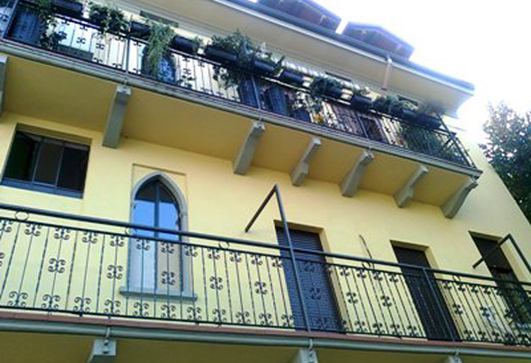 Home11